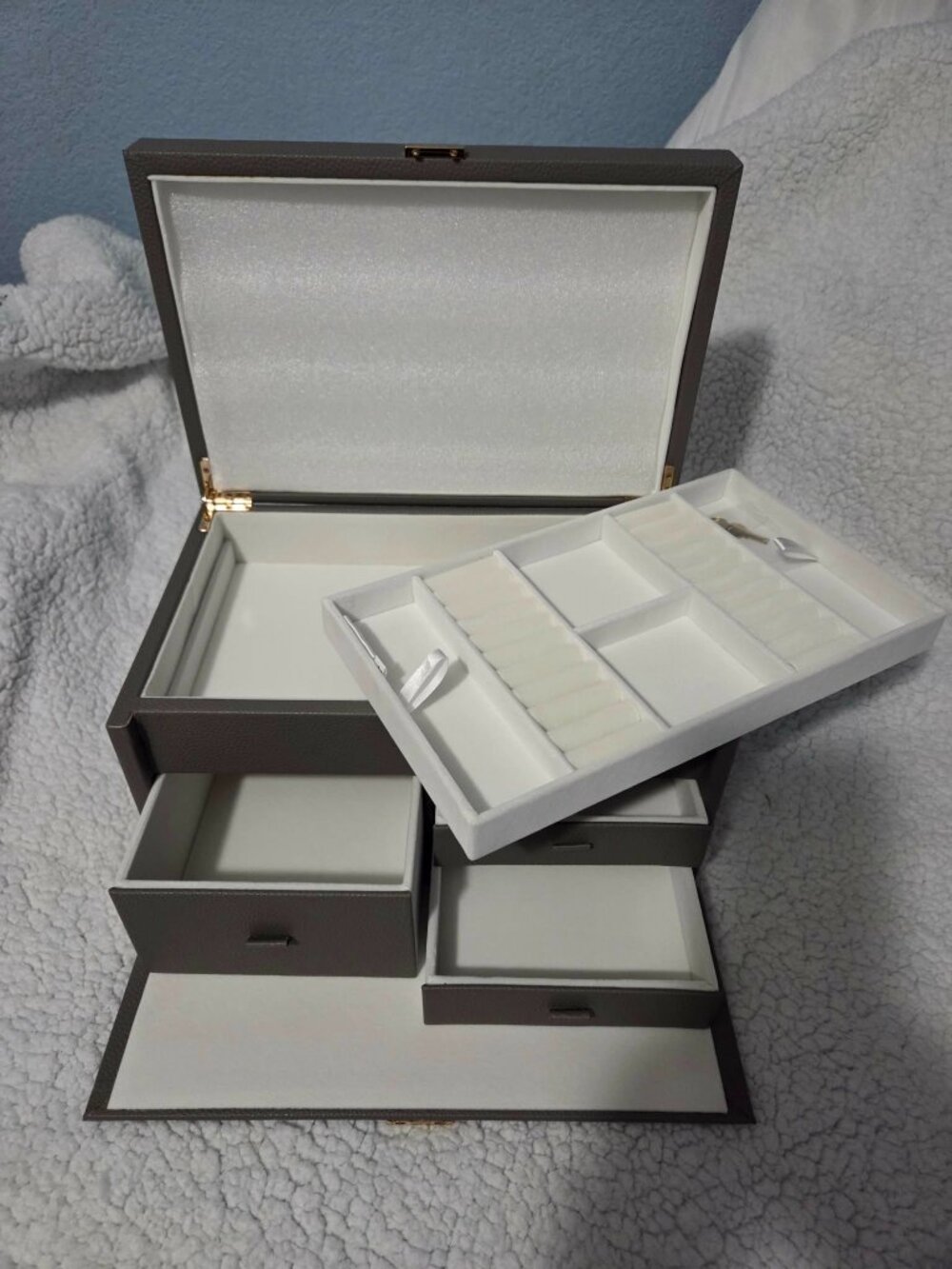 Thirty-One Classic Jewlery Organizer